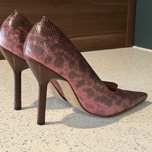 GORGEOUS Gucci Snakeskin Heels/Pumps - VINTAGE 1990's in AMAZING SHAPE - Sz 7B - Picture 5 of 11